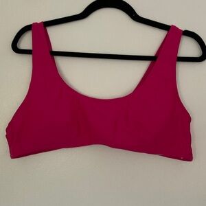 Halara sports bra